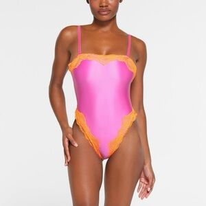 NWT SKIMS Lace Swim Cami One Piece Neon Orchid Pink Beach Pool Resort Size Large